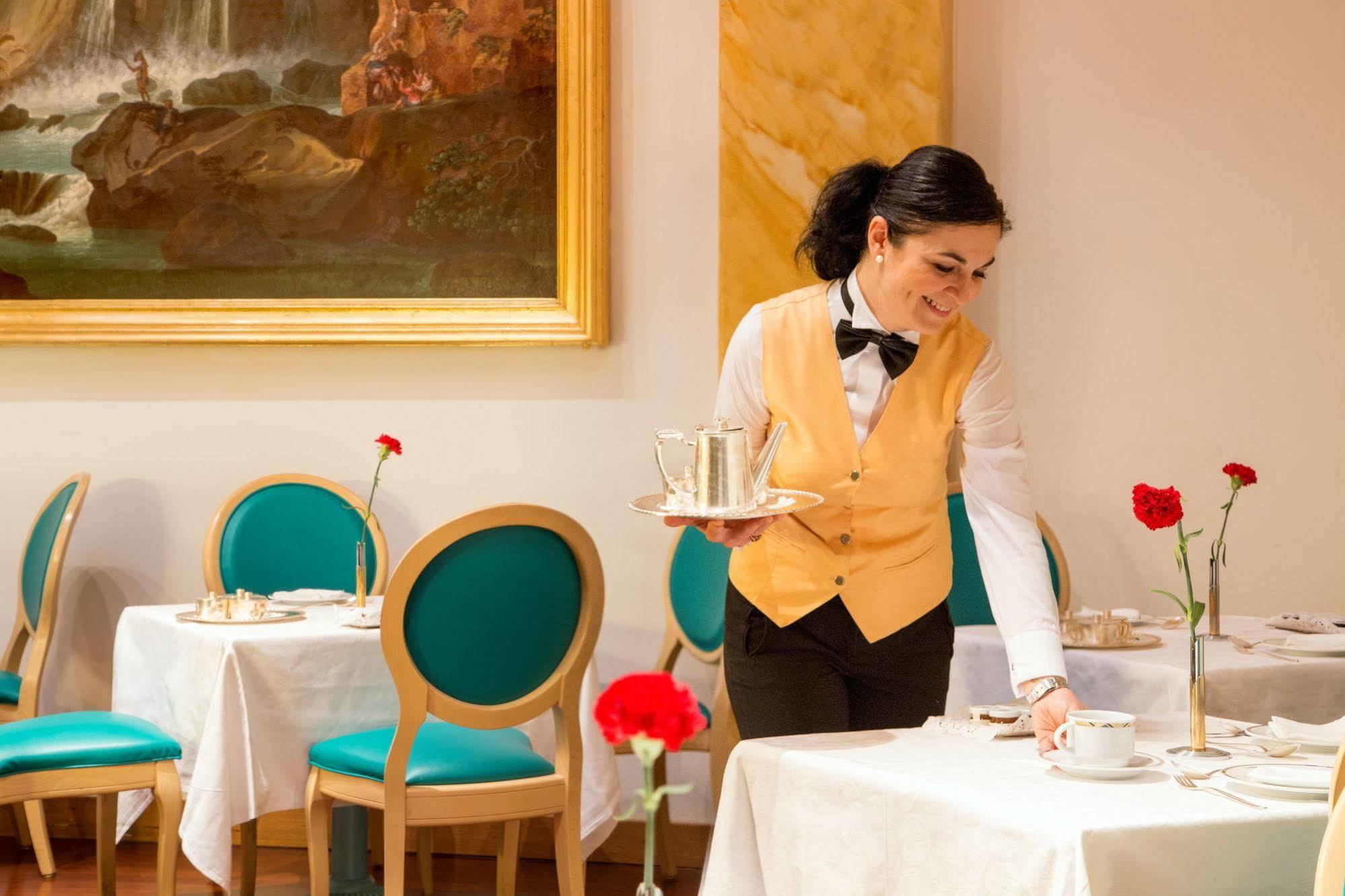 La Residenza Hotel Rome Exterior photo